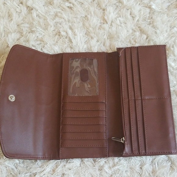 Kenneth Cole Reaction wallet. - Picture 3 of 7